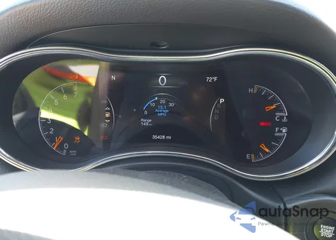 2021 Jeep Grand Cherokee Laredo X 4X4 z USA, uszkodzony, nr VIN 1C4RJFAG0MC856308